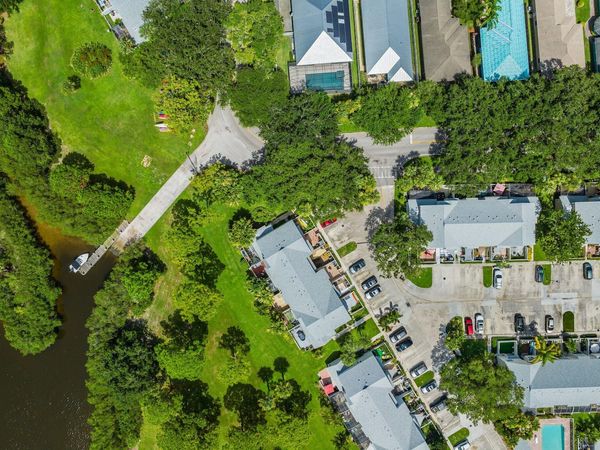 6158 Riverwalk Lane, Unit 1, Jupiter, FL 33458