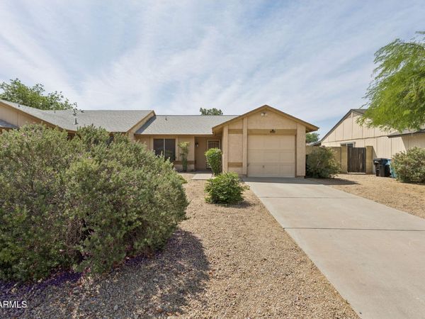 3133 W RUNION Drive, Phoenix, AZ 85027