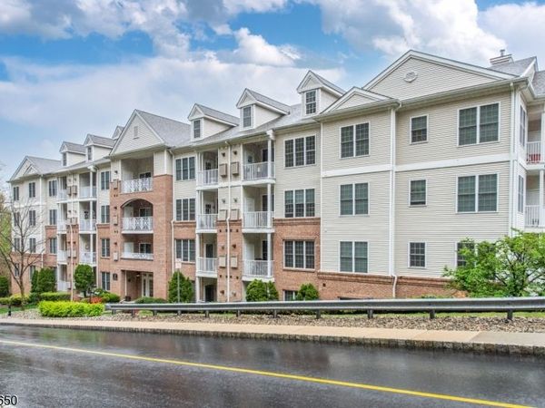 8209 Sanctuary Blvd, Riverdale, NJ 07457