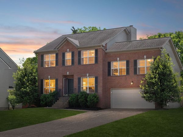 105 Hampton Ct , Hendersonville, TN 37075