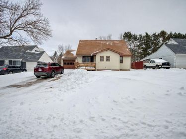 417 Arlington Road , Hoyt Lakes, MN 55750