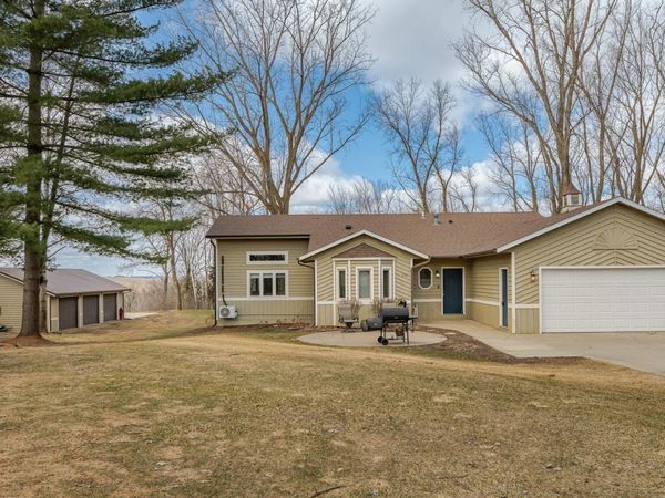 110 6th Lane NE, Oronoco, MN 55960