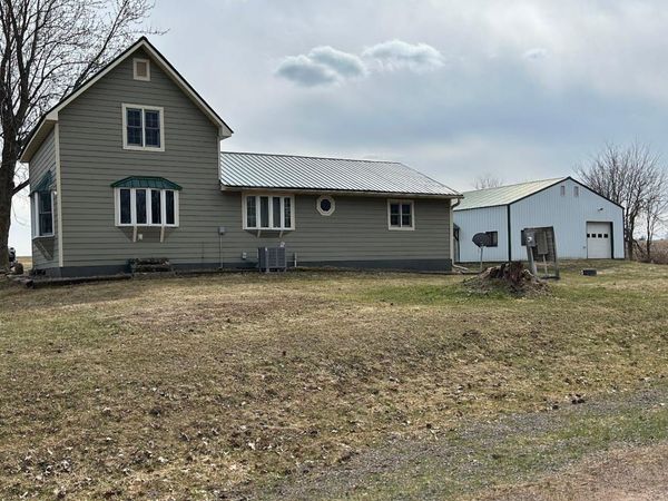 1085 13th Avenue , Barron, WI 54812