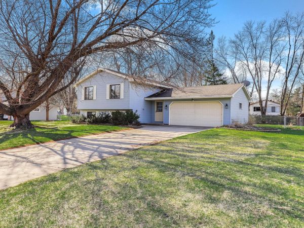 709 83rd Avenue N, Brooklyn Park, MN 55444