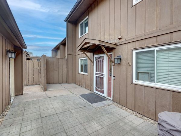 987 11th Avenue SW, Forest Lake, MN 55025