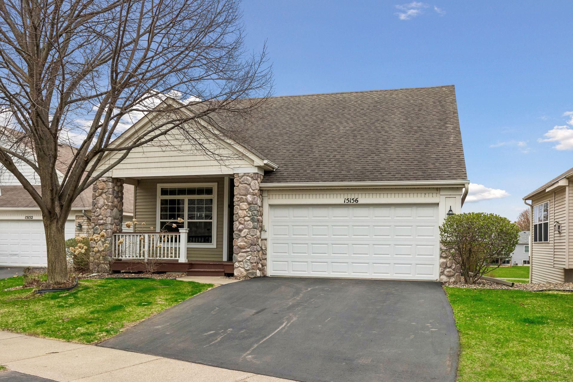 15156 Dundee Avenue , Apple Valley, MN 55124