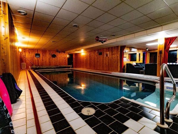 232 N Central Avenue , Duluth, MN 55807