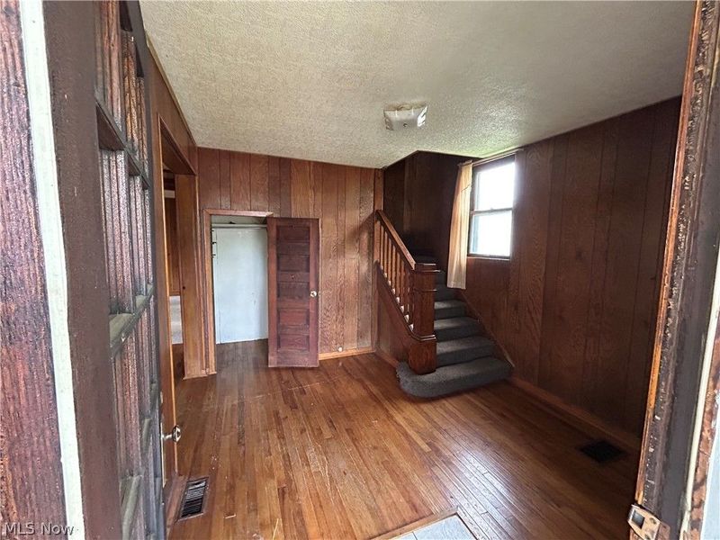 207 FAIR Street, Quaker City, OH 43773 Photo 27