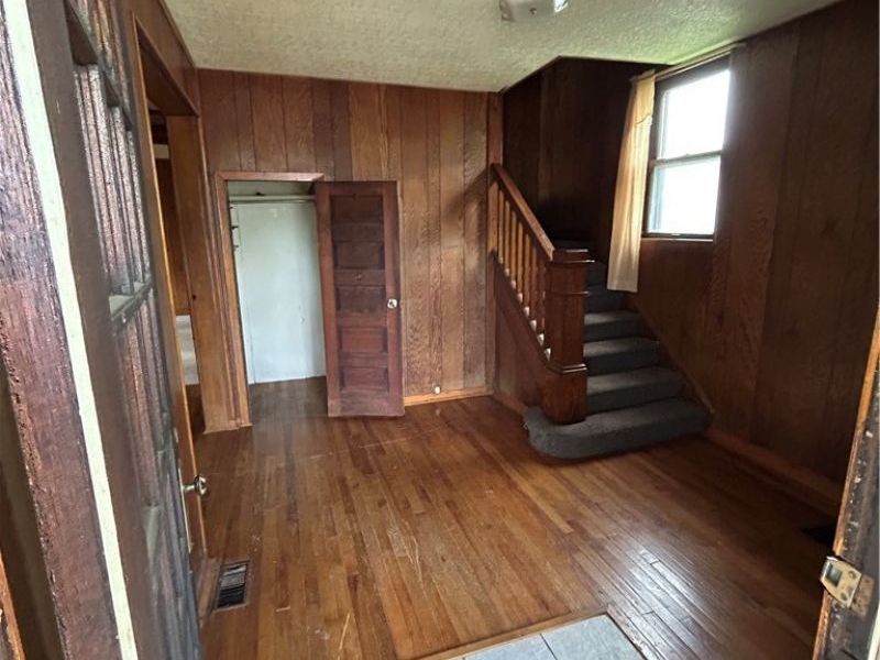 207 FAIR Street, Quaker City, OH 43773 Photo 28
