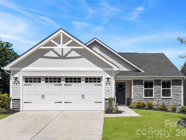 4105 Jones Creek Lane, Charlotte, NC 28215