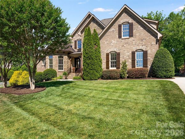 2130 Garden View Lane , Matthews, NC 28104