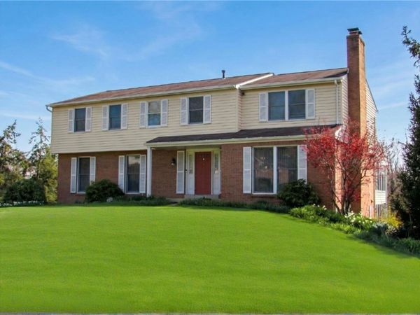 5941 GRAYBROOK DR, Export, PA 15632