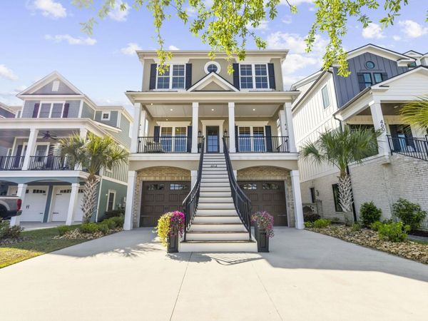 464 West Palm Dr., Myrtle Beach, SC 29579