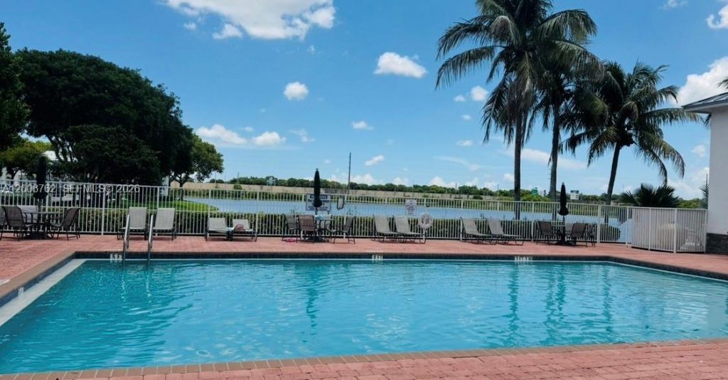 15810 SW 40th St, Unit 57, Miramar, FL 33027 Photo