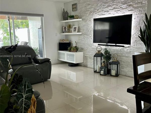 1155 NW 123rd Ct , Unit 601, Miami, FL 33182