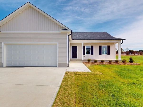 110 Kendall Farms Drive , Goldsboro, NC 27534