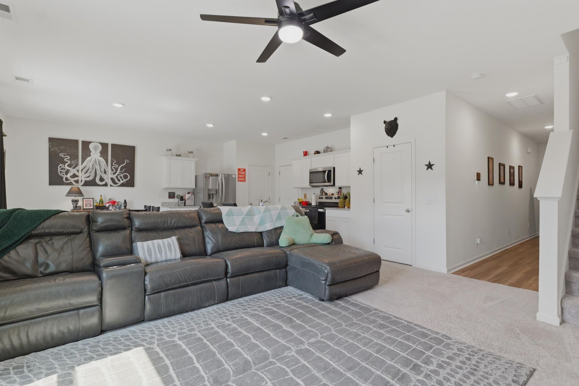 5012 Ferry Field Drive Photo 10