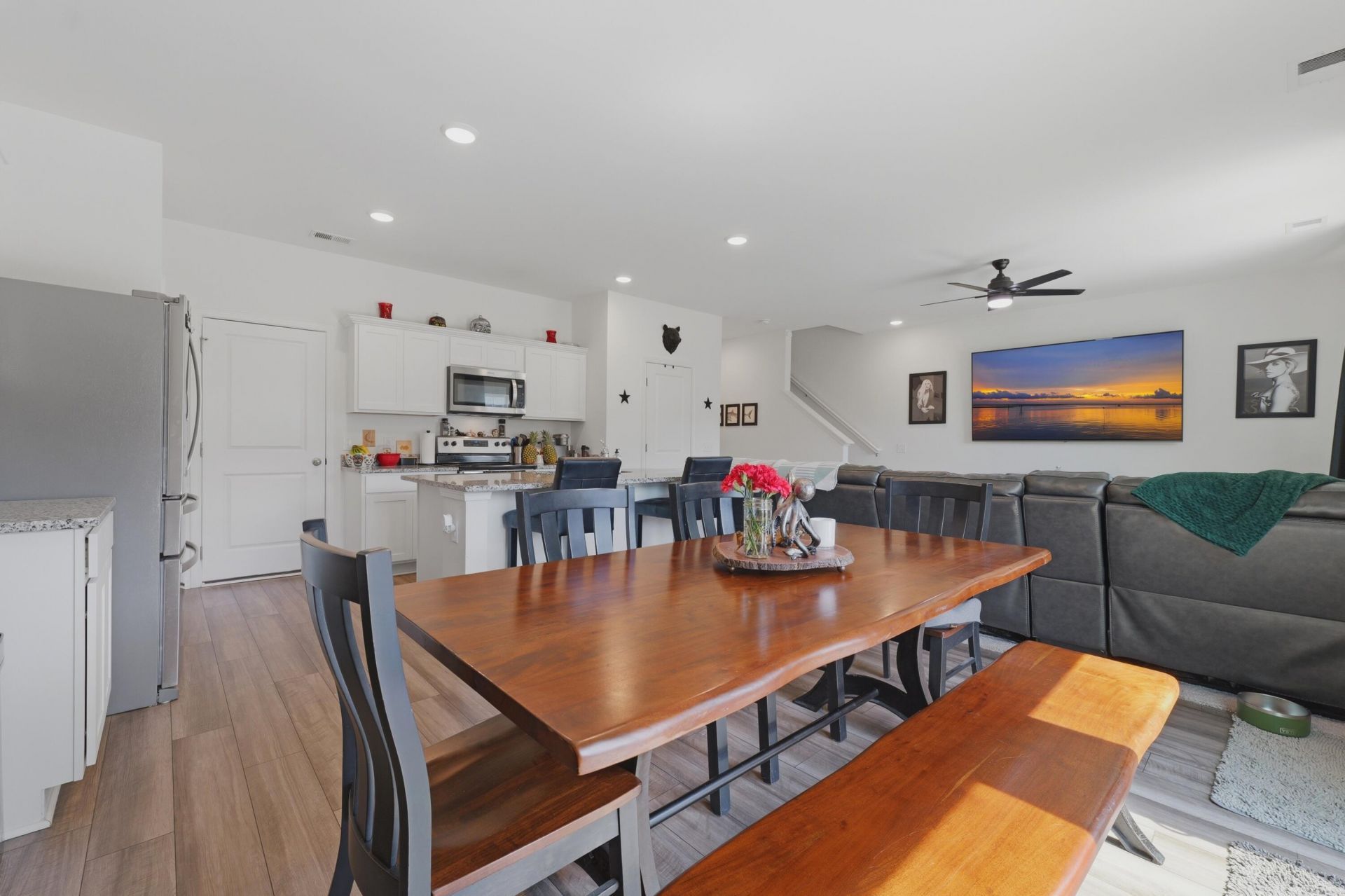 5012 Ferry Field Drive Photo 11