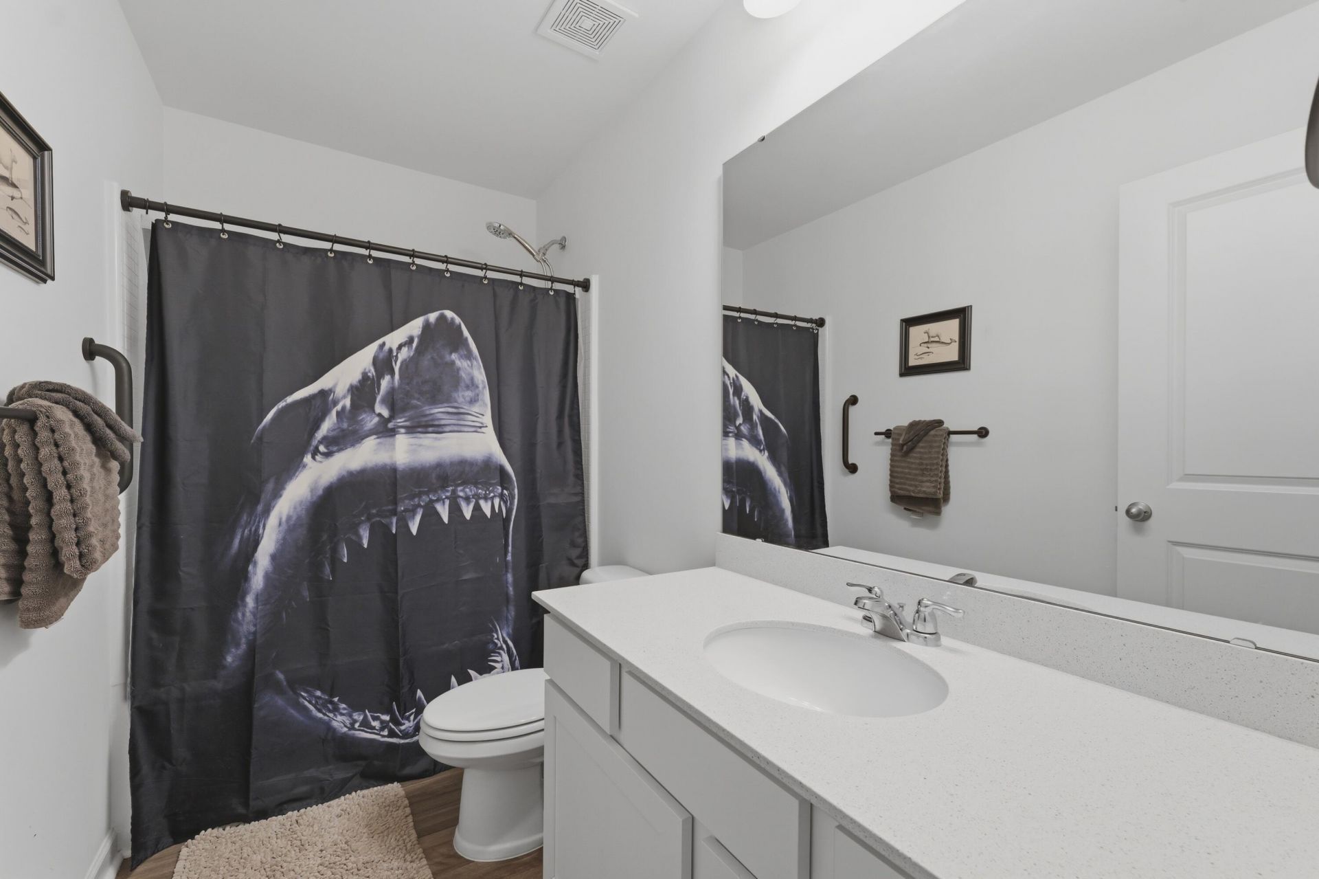 5012 Ferry Field Drive Photo 17
