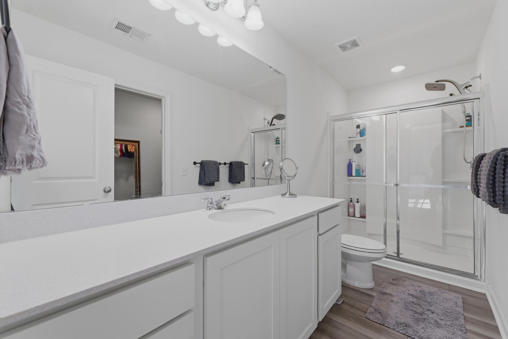 5012 Ferry Field Drive Photo 18