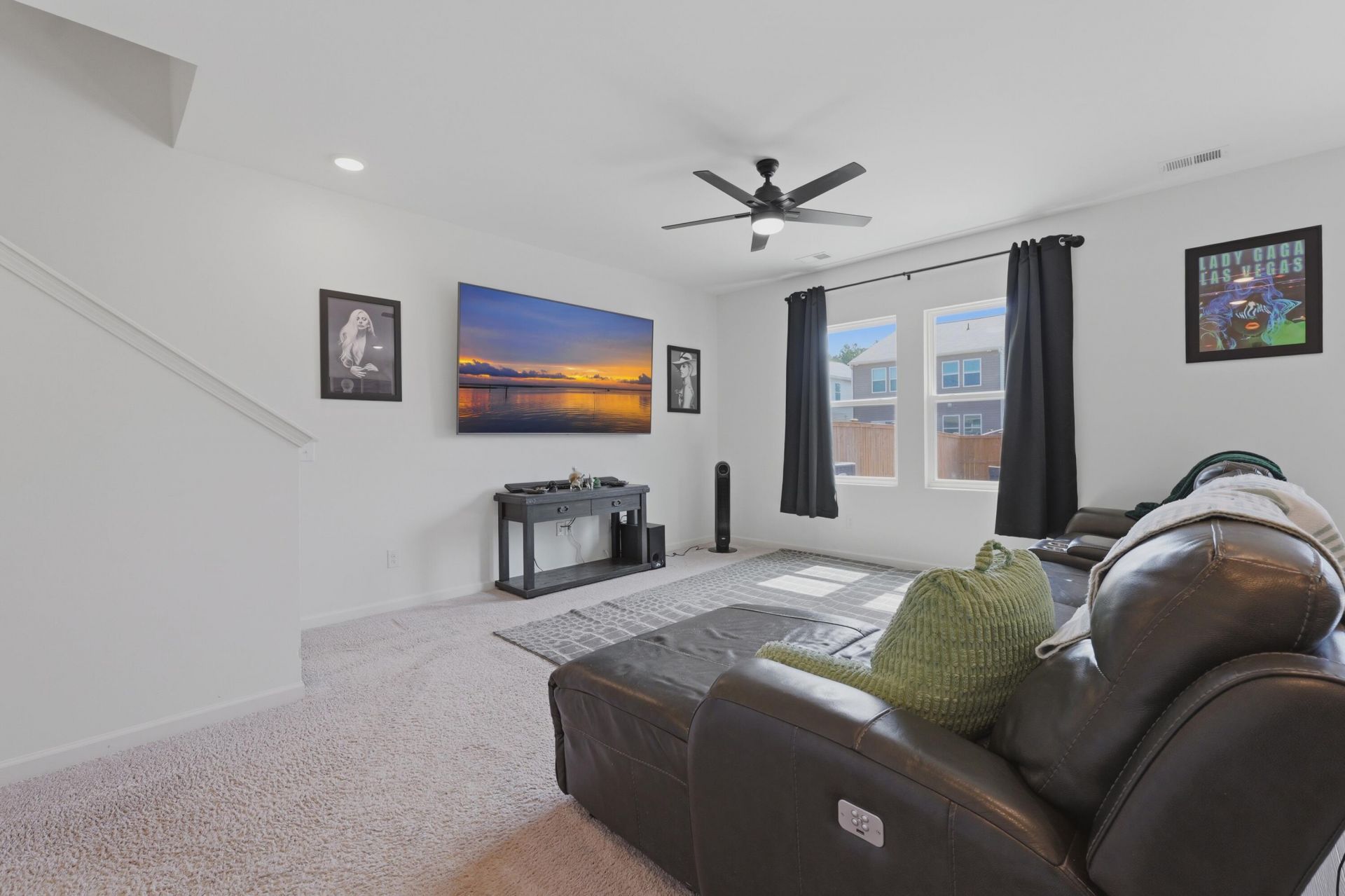 5012 Ferry Field Drive Photo 8
