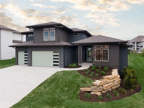 12818 W 172nd Terrace, Overland Park, KS 66221