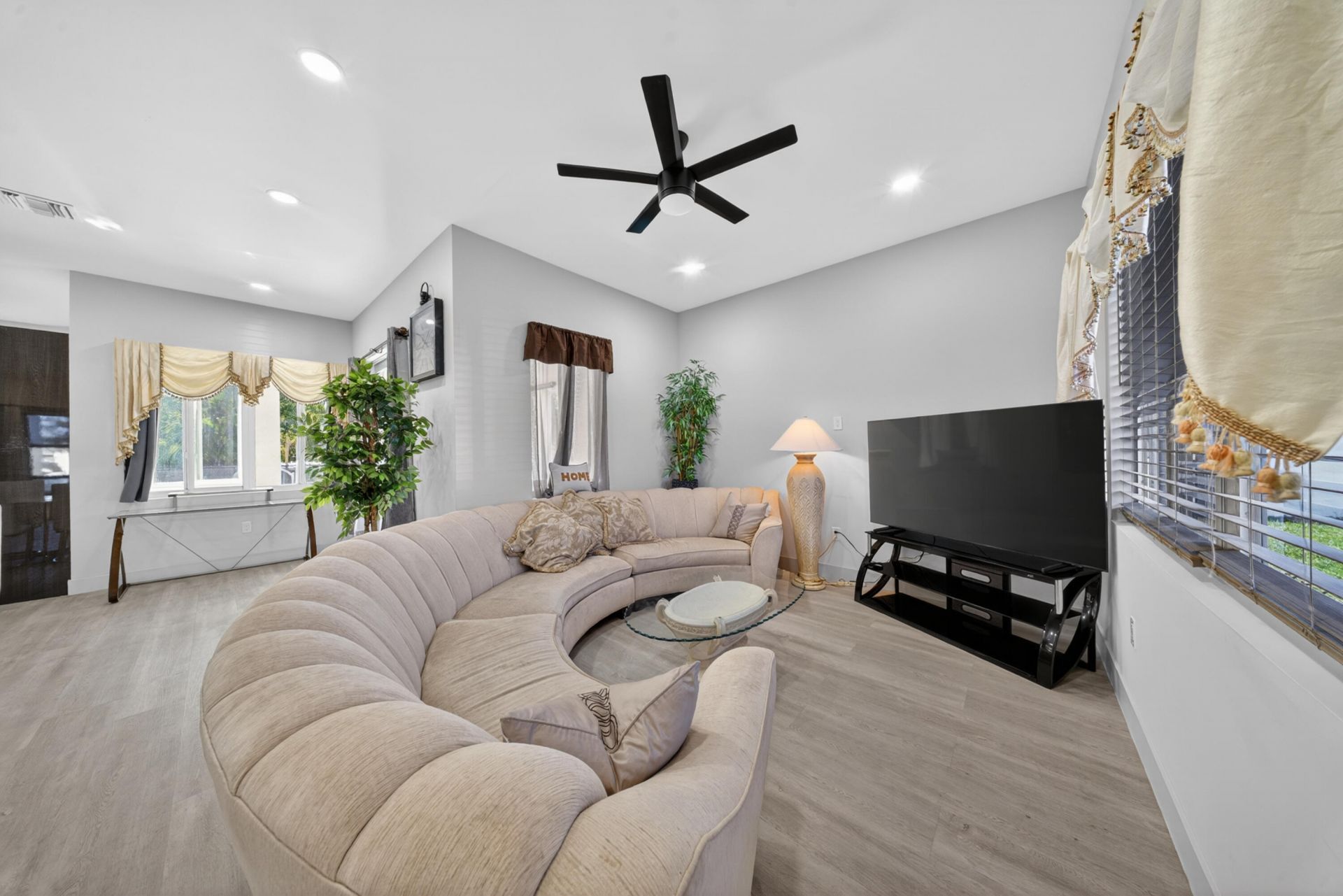 1633 SW Davis Street, Port Saint Lucie, FL 34953 Photo