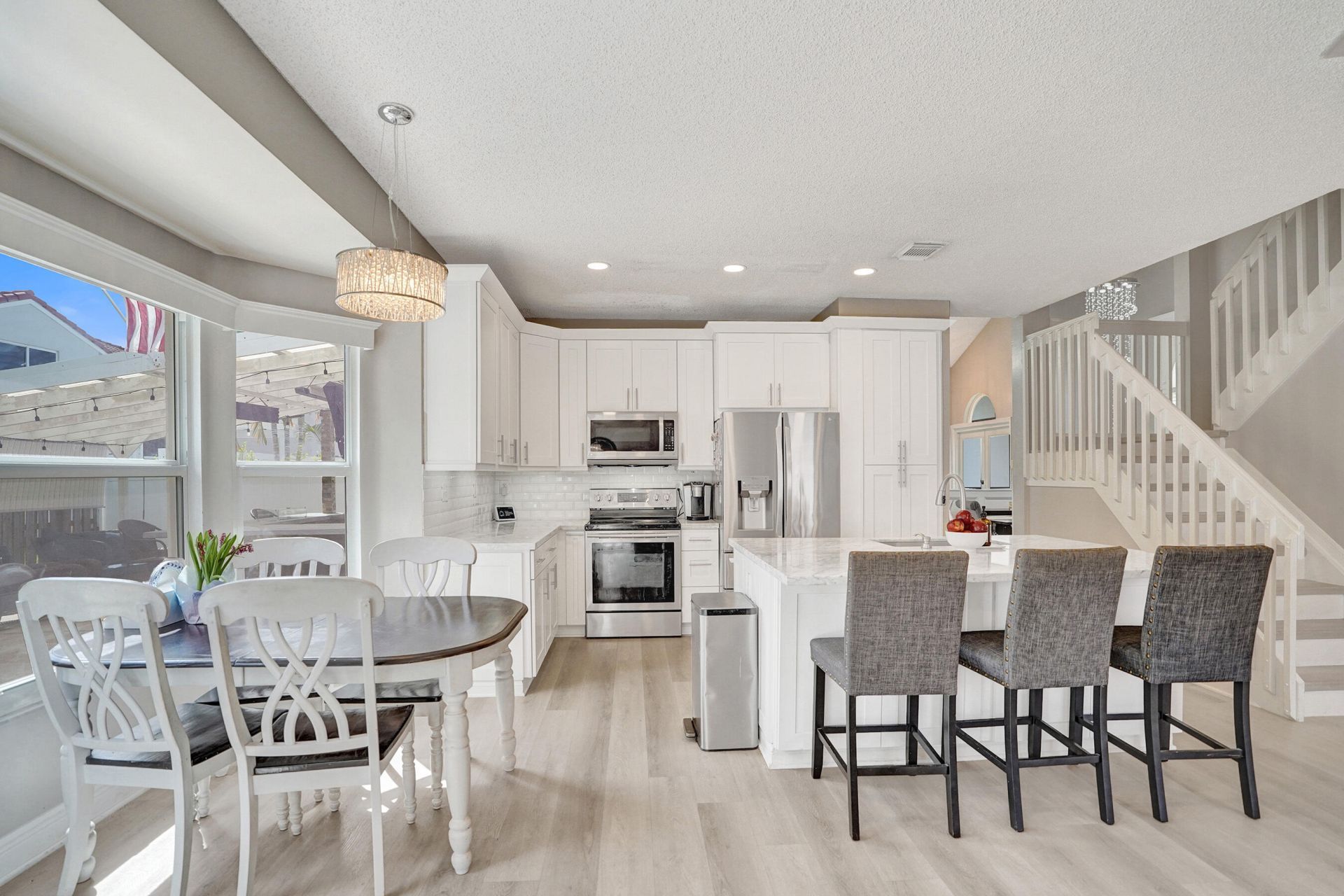 18930 NW 10th Terrace, Pembroke Pines, FL 33029 Photo