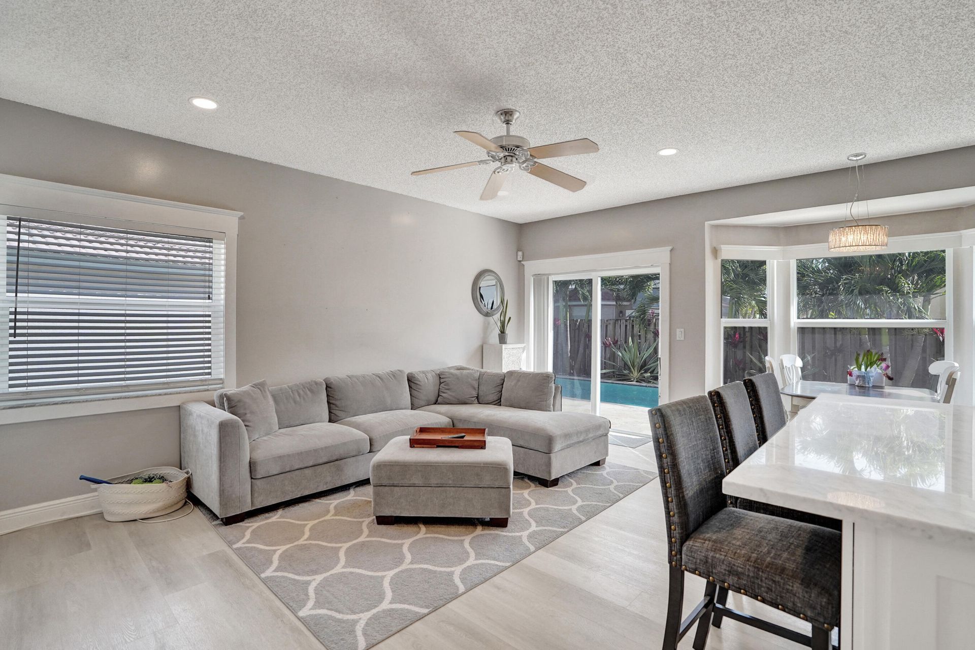 18930 NW 10th Terrace, Pembroke Pines, FL 33029 Photo