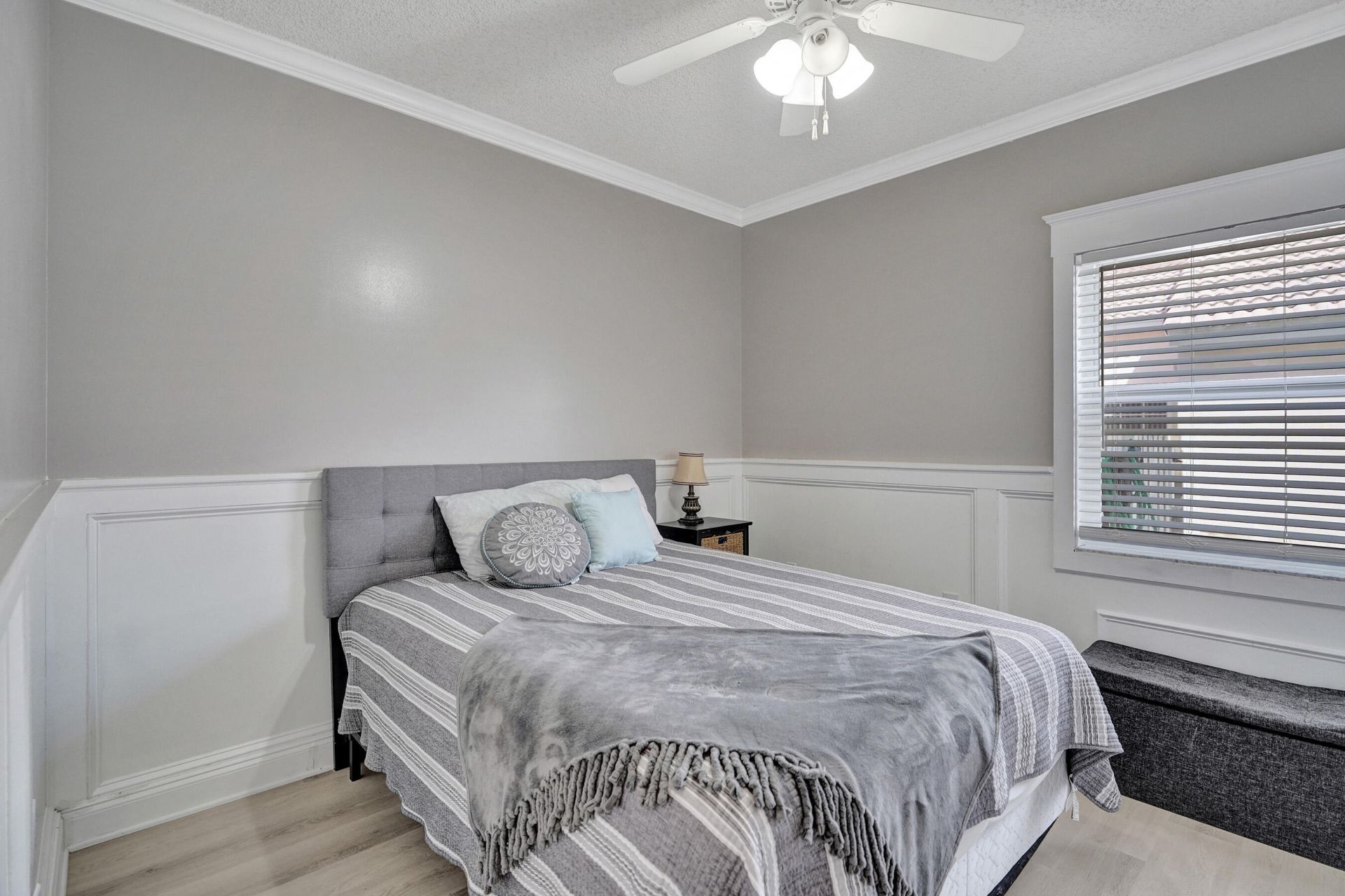 18930 NW 10th Terrace, Pembroke Pines, FL 33029 Photo
