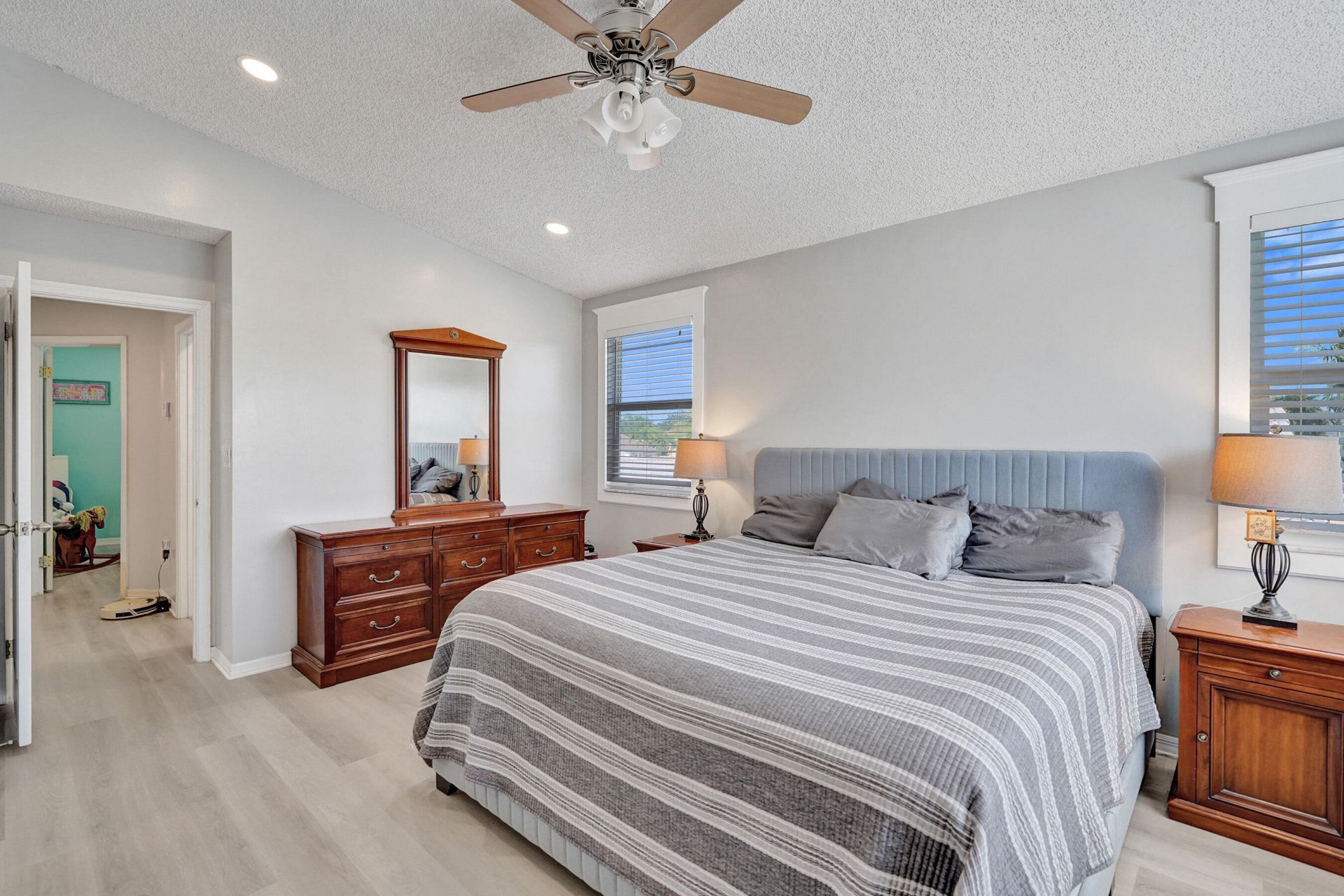 18930 NW 10th Terrace, Pembroke Pines, FL 33029 Photo