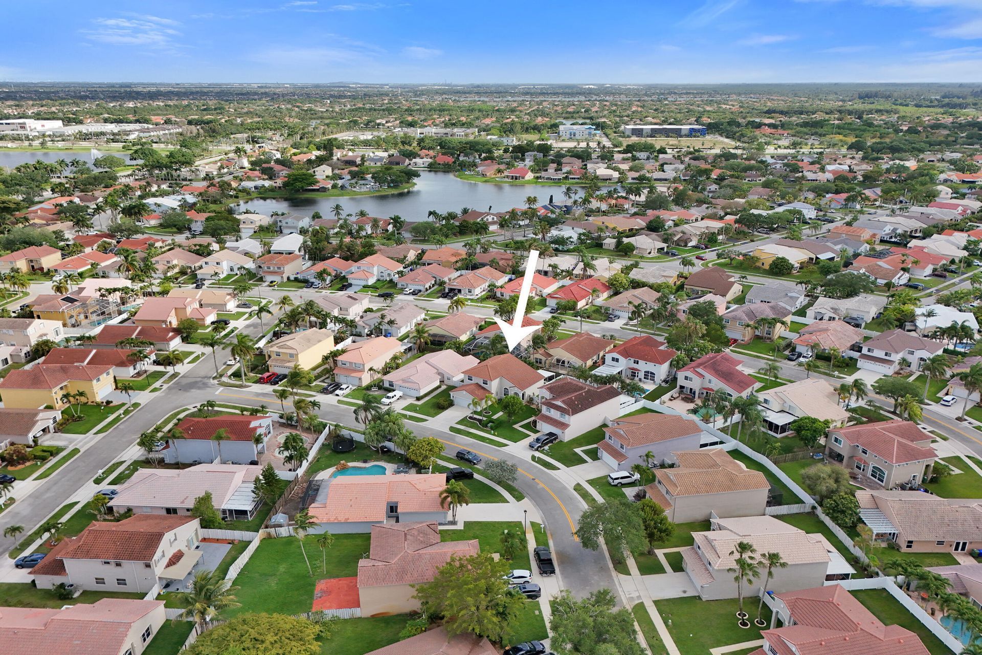 18930 NW 10th Terrace, Pembroke Pines, FL 33029 Photo