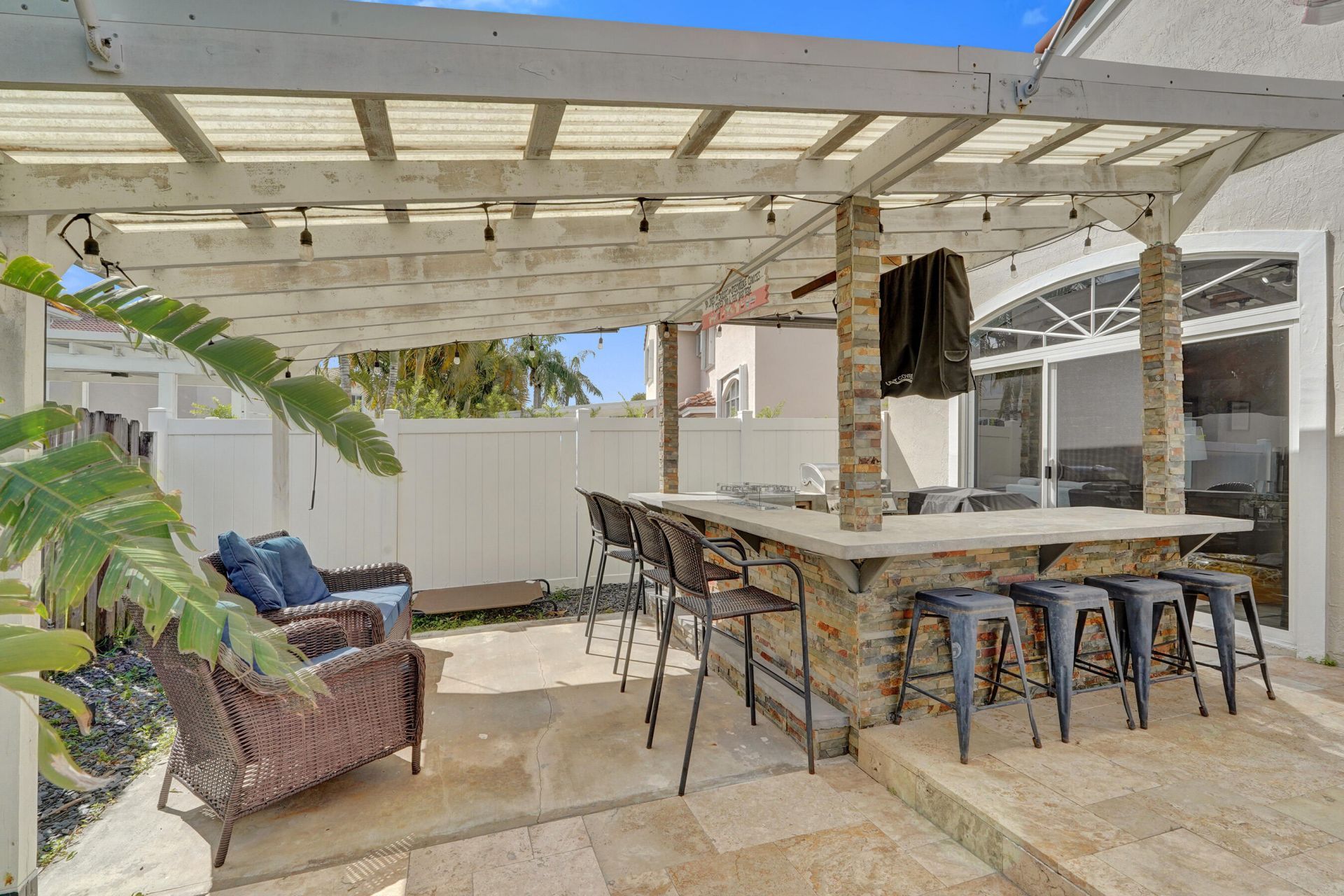 18930 NW 10th Terrace, Pembroke Pines, FL 33029 Photo