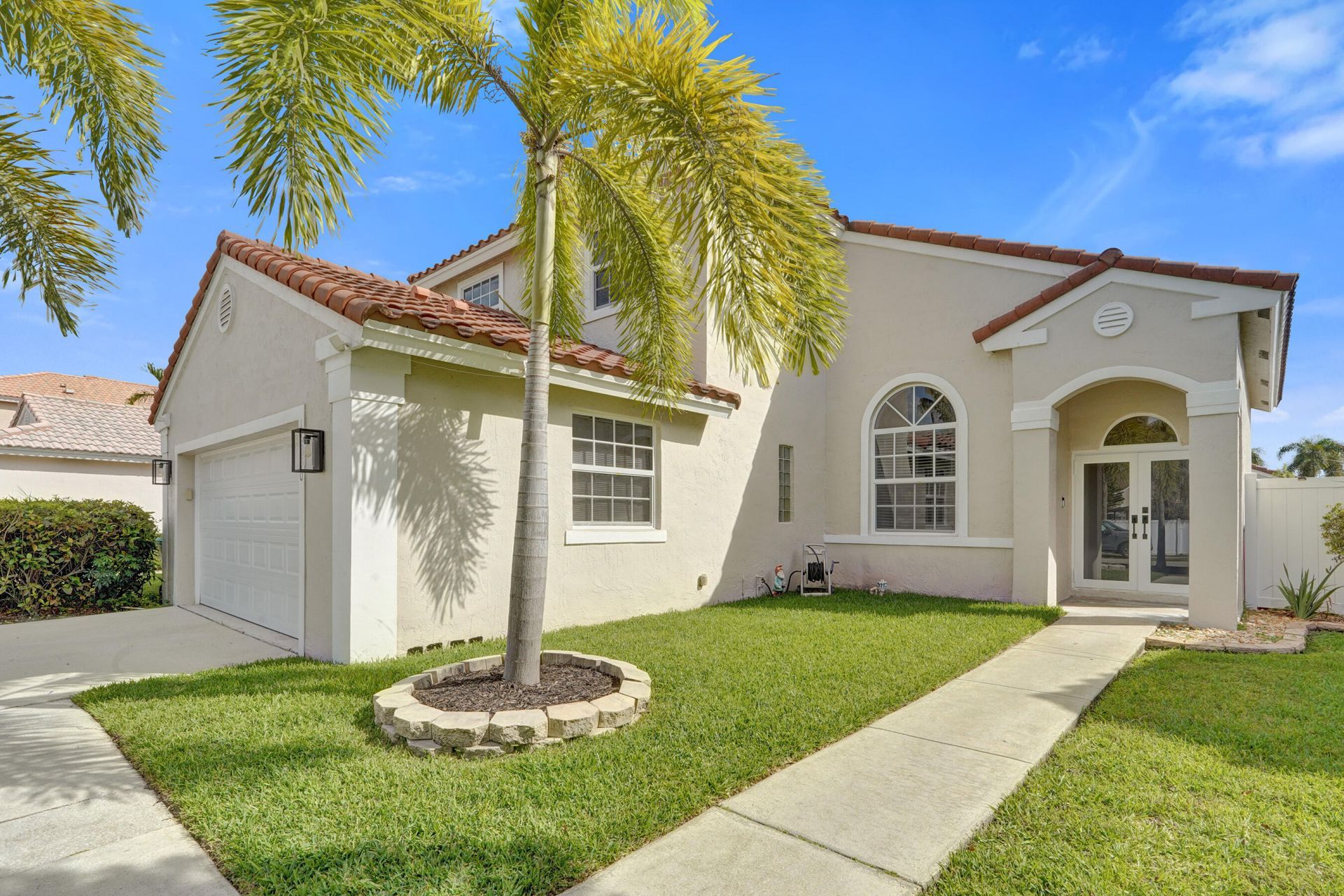 18930 NW 10th Terrace, Pembroke Pines, FL 33029 Photo