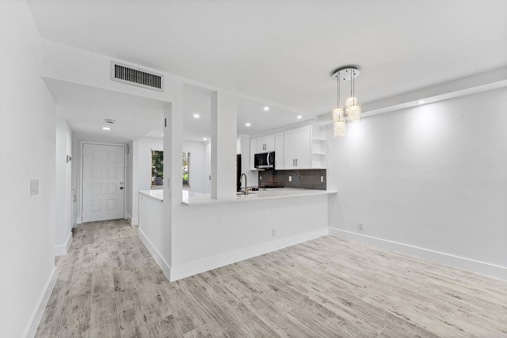 7192 Huntington Lane, Unit 208, Delray Beach, FL 33446 Photo