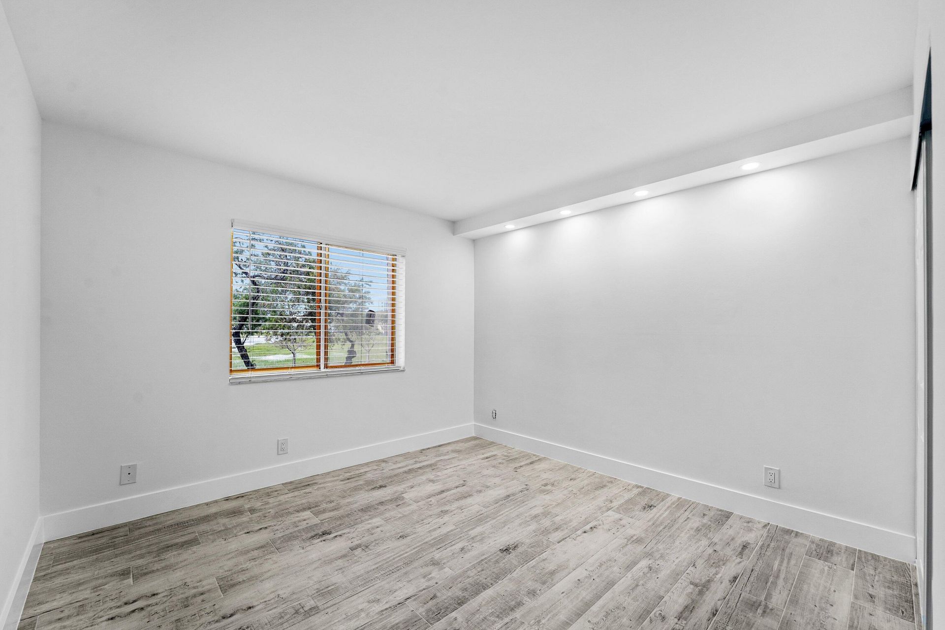 7192 Huntington Lane, Unit 208, Delray Beach, FL 33446 Photo