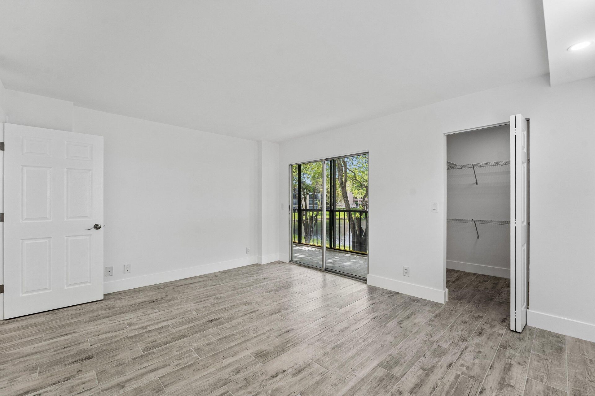 7192 Huntington Lane, Unit 208, Delray Beach, FL 33446 Photo
