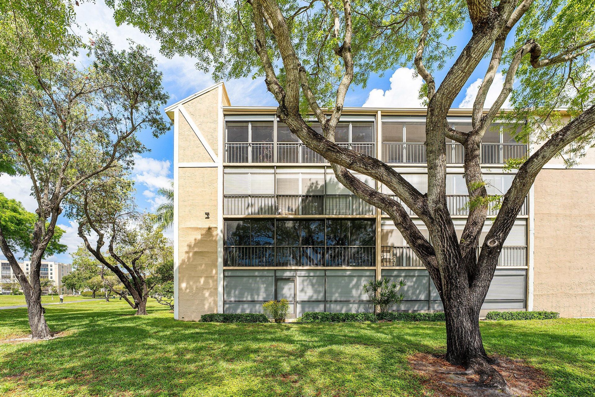 7192 Huntington Lane, Unit 208, Delray Beach, FL 33446 Photo