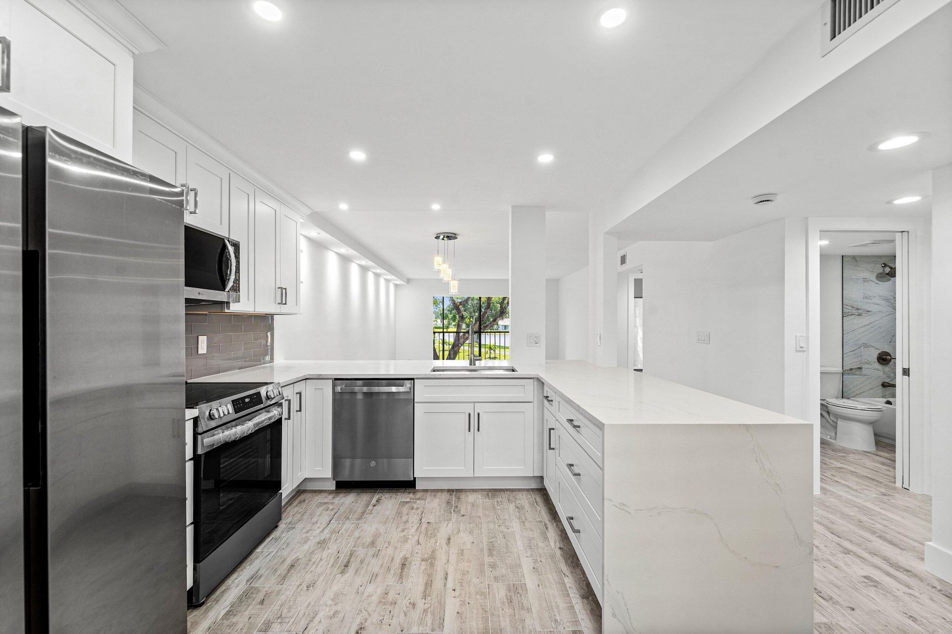 7192 Huntington Lane, Unit 208, Delray Beach, FL 33446 Photo
