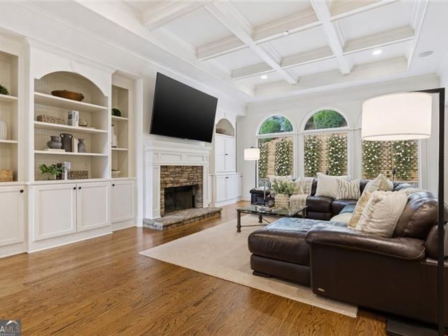 Property Image 25