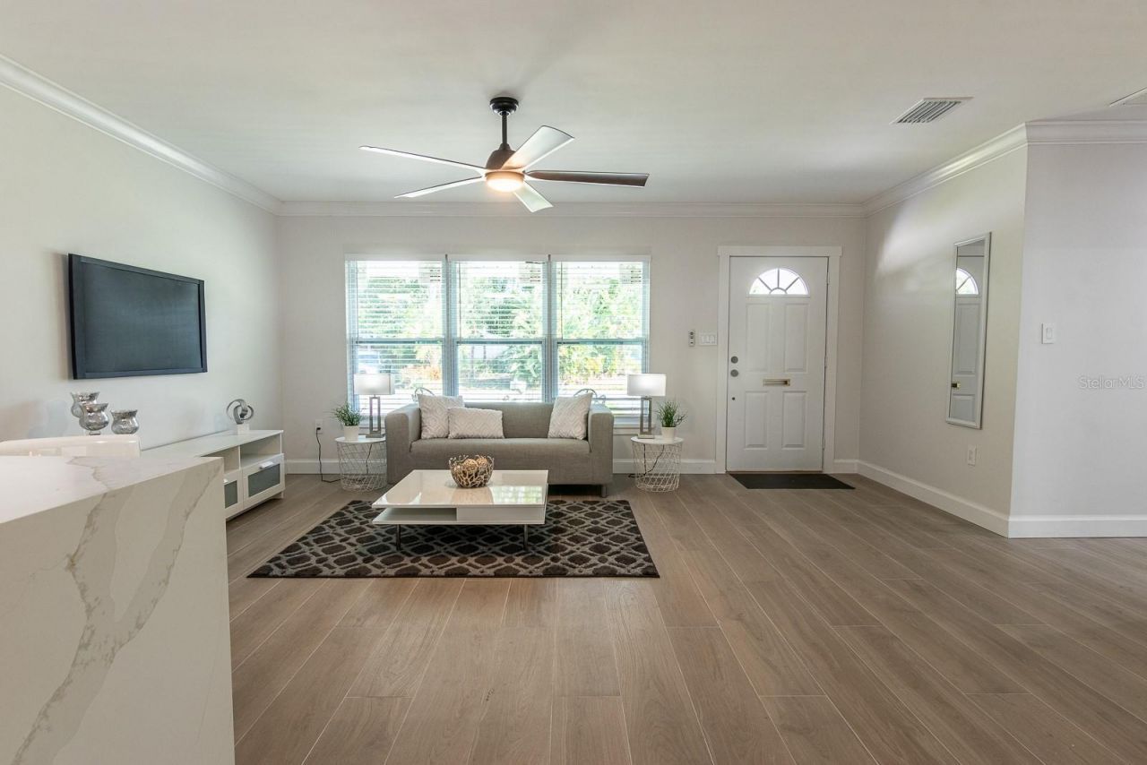 590 45th Street, Sarasota, FL 34234 Photo