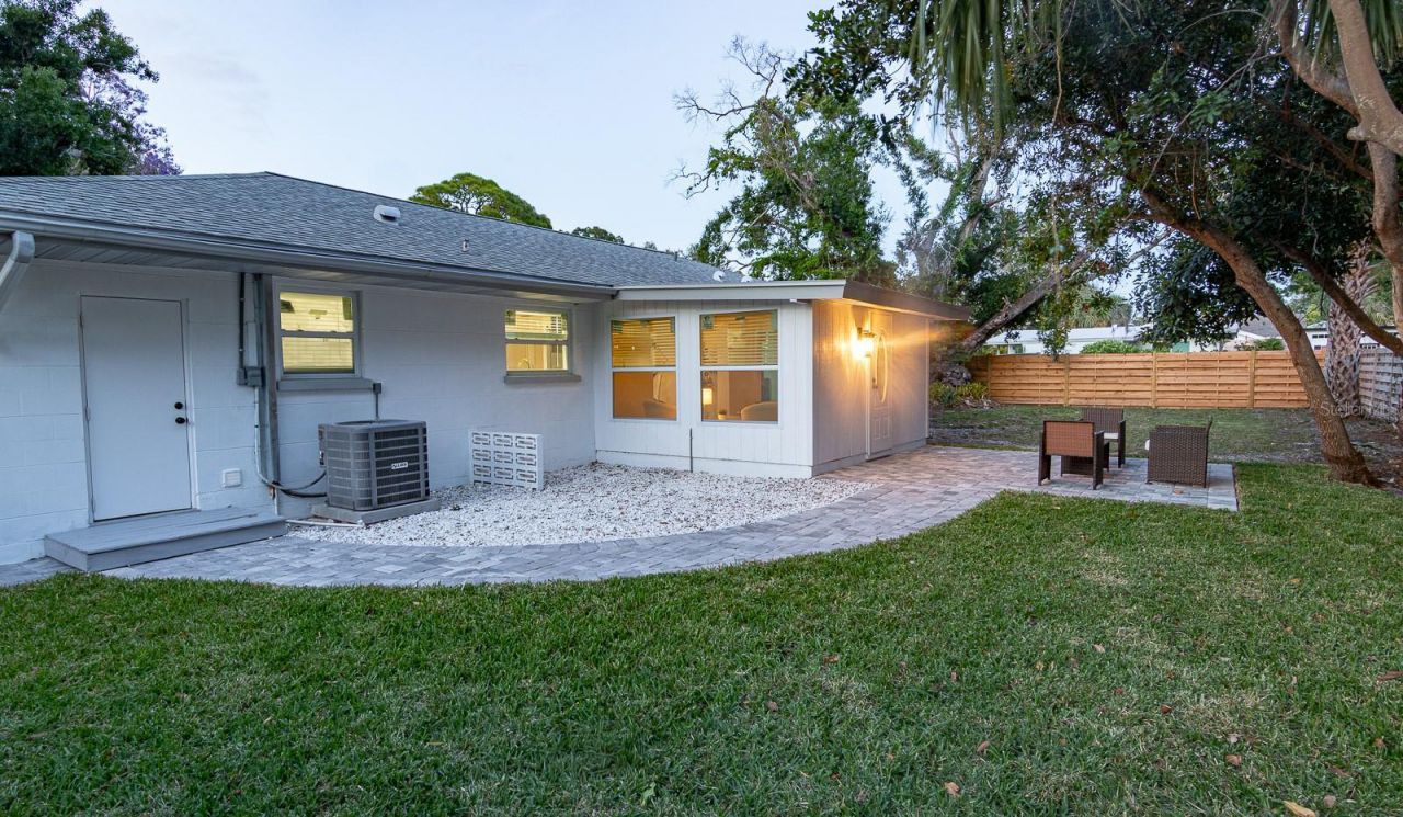 590 45th Street, Sarasota, FL 34234 Photo