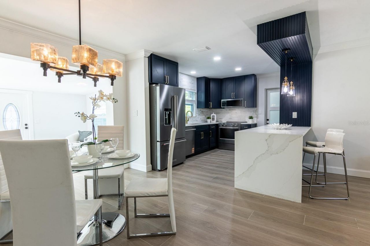 590 45th Street, Sarasota, FL 34234 Photo
