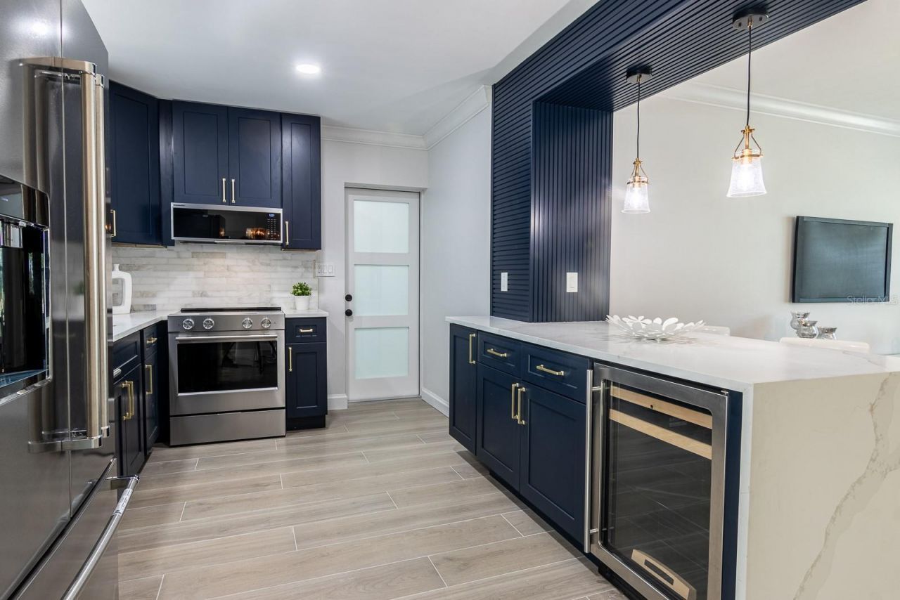 590 45th Street, Sarasota, FL 34234 Photo
