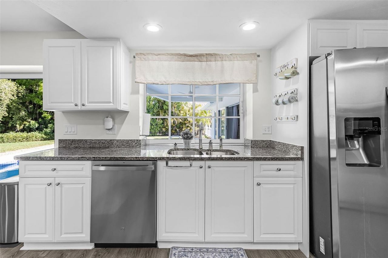 5479 Chablis Lane, Fort Myers, FL 33919 Photo