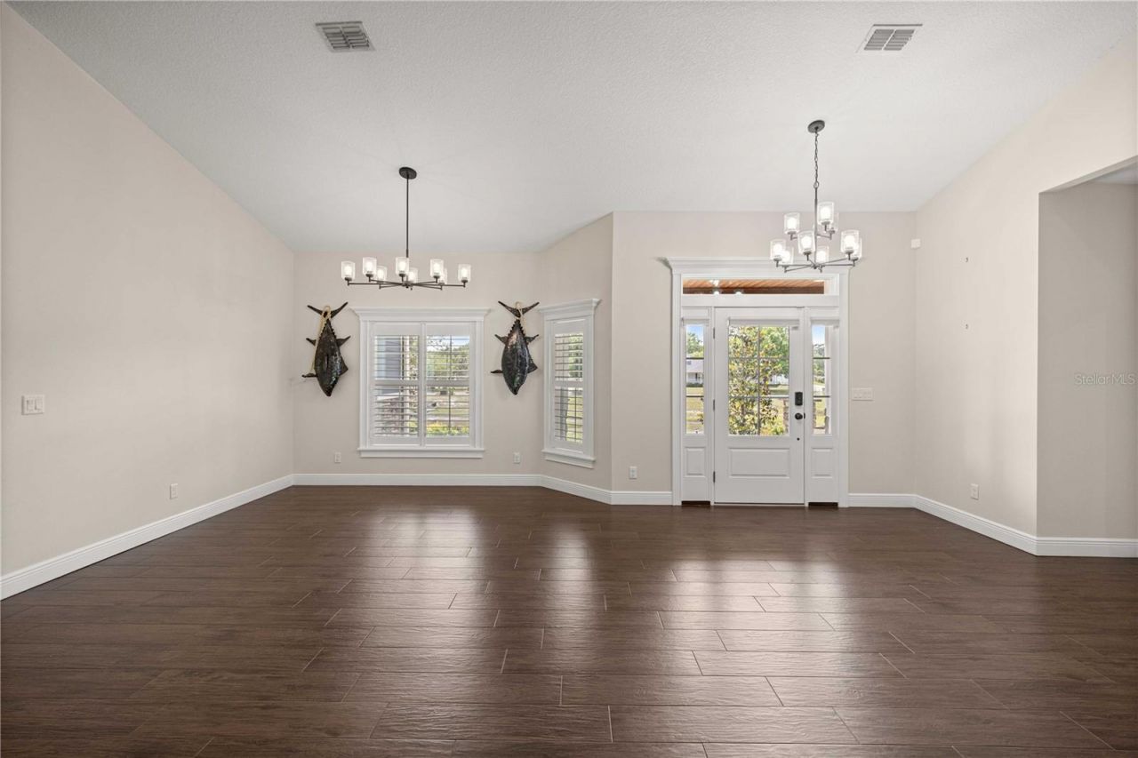 5927 NE 62nd Court Road , Silver Springs, FL 34488 Photo