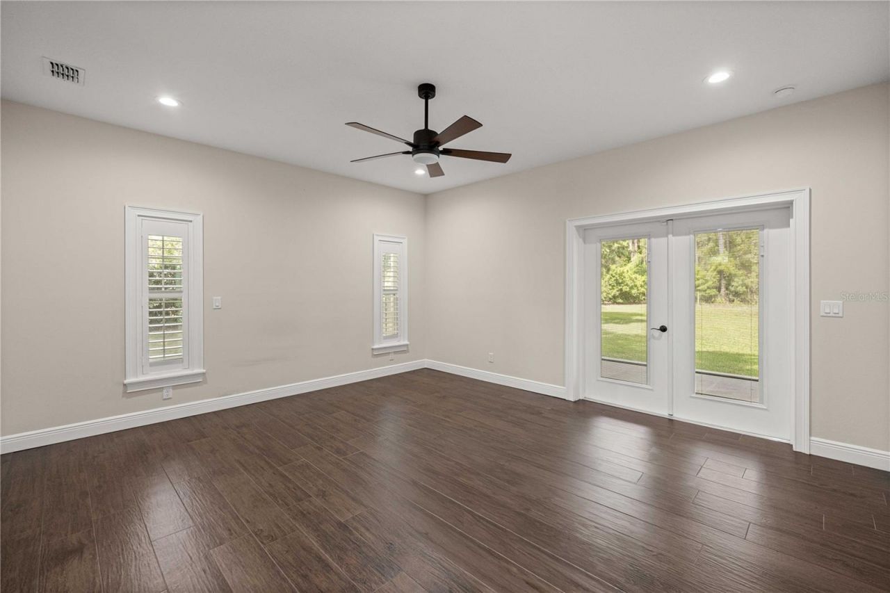 5927 NE 62nd Court Road , Silver Springs, FL 34488 Photo