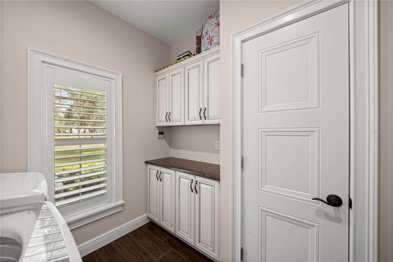 5927 NE 62nd Court Road , Silver Springs, FL 34488 Photo