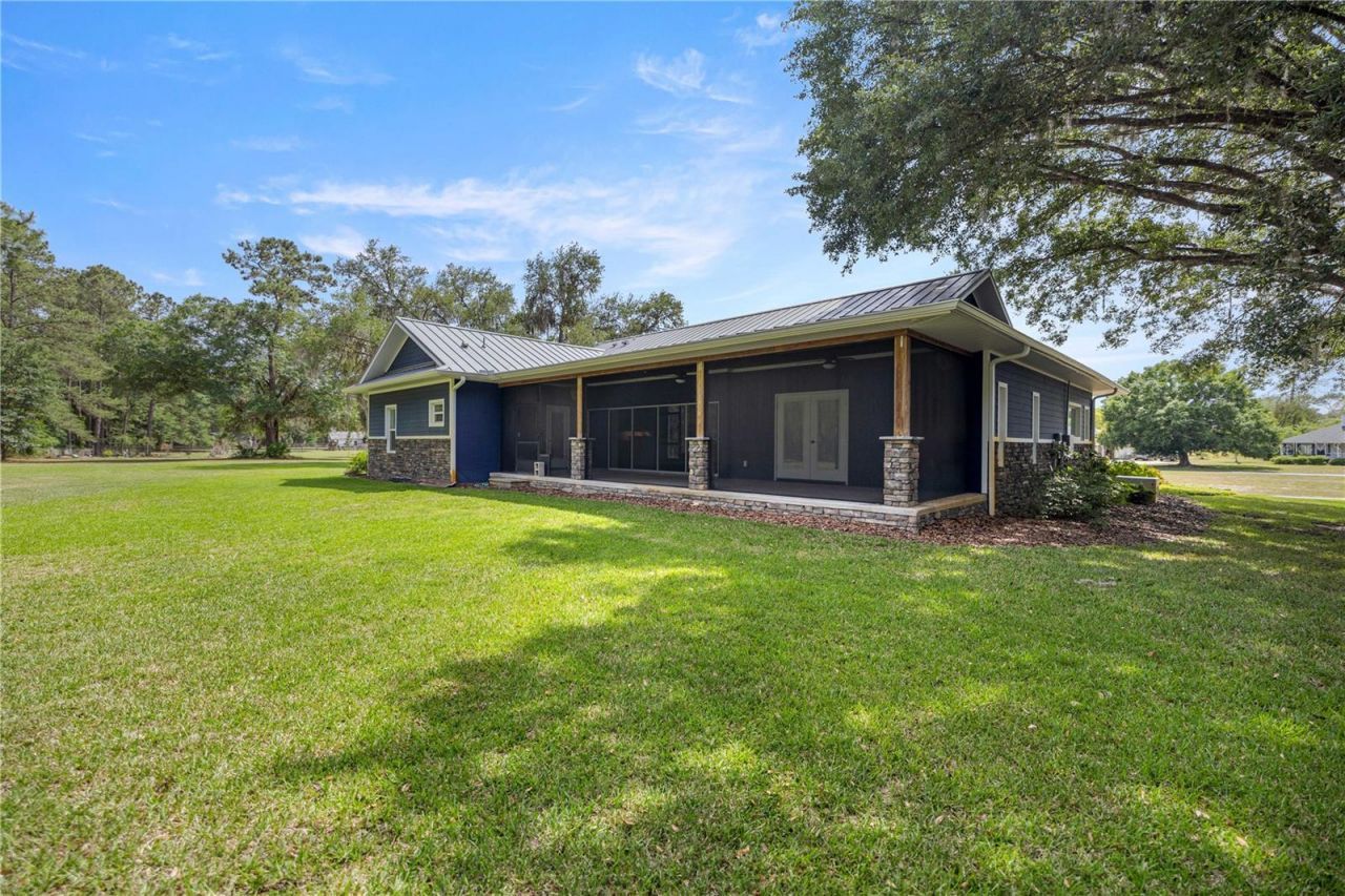 5927 NE 62nd Court Road , Silver Springs, FL 34488 Photo