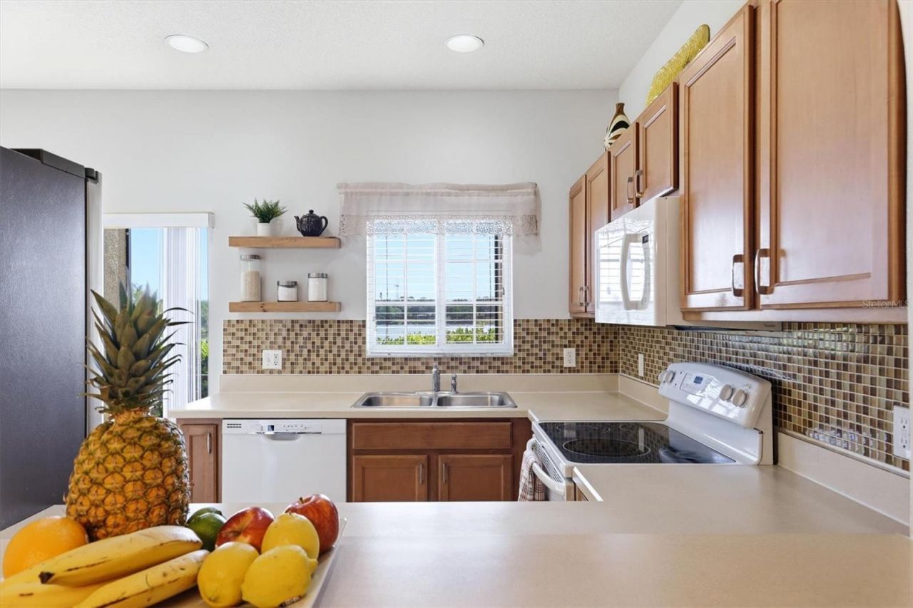 3903 45th Terrace W, Unit 106, Bradenton, FL 34210 Photo